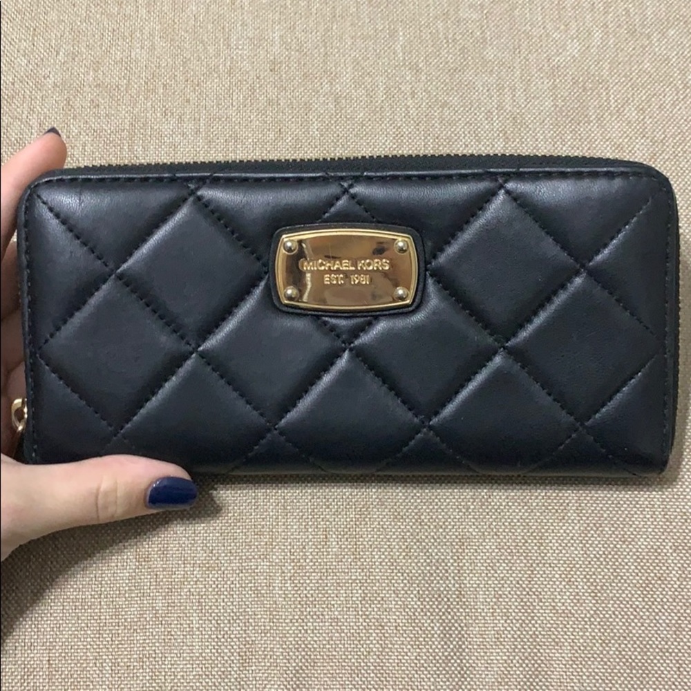 Michael Kors quilted wallet